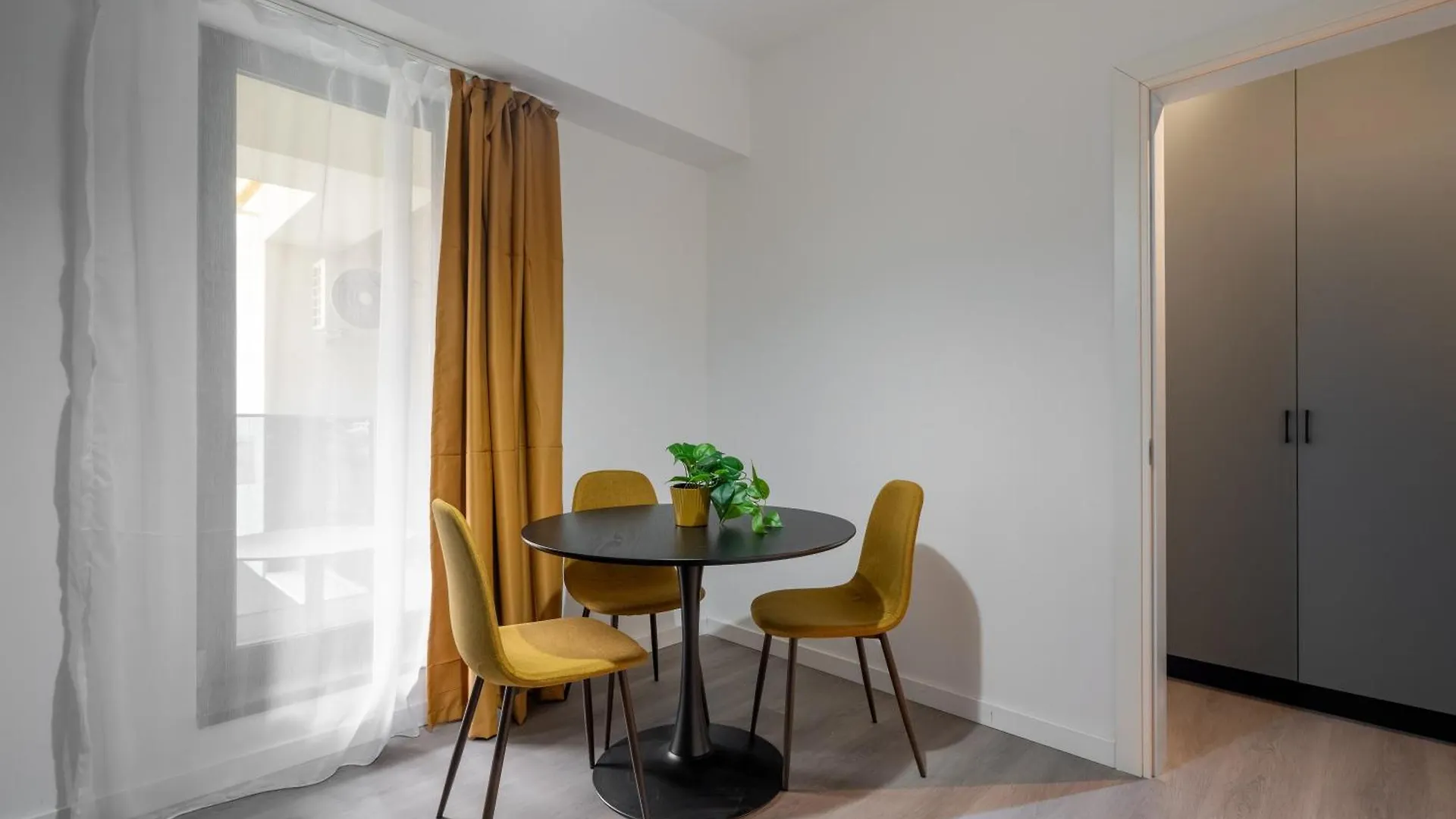 Apartment Plaza Residence Studio 73 Bukarest Rumänien